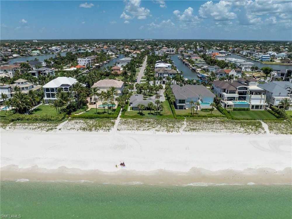10173 Gulf Shore Dr. – #226024930 - Vanderbilt Beach