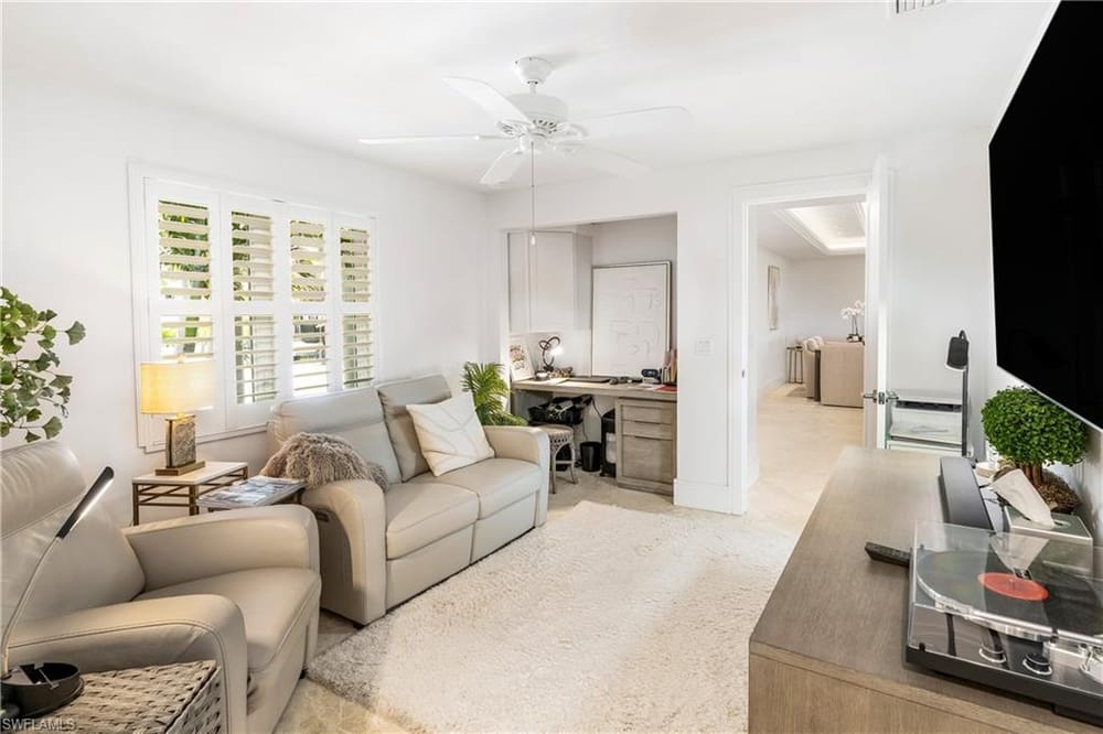 10173 Gulf Shore Dr. – #226024930 - Vanderbilt Beach