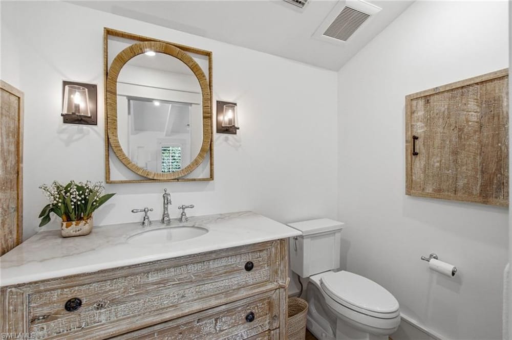 742 11th Ave. S – #226024974 - Olde Naples