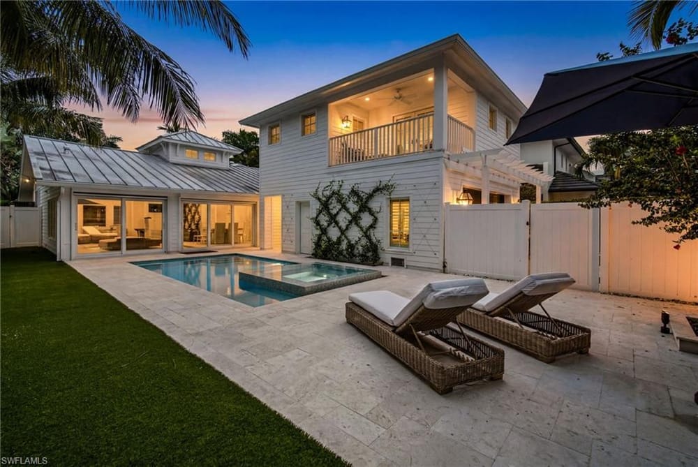 742 11th Ave. S – #226024974 - Olde Naples