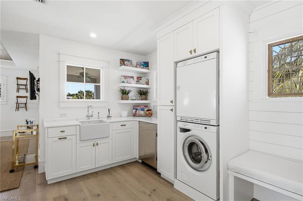 742 11th Ave. S – #226024974 - Olde Naples