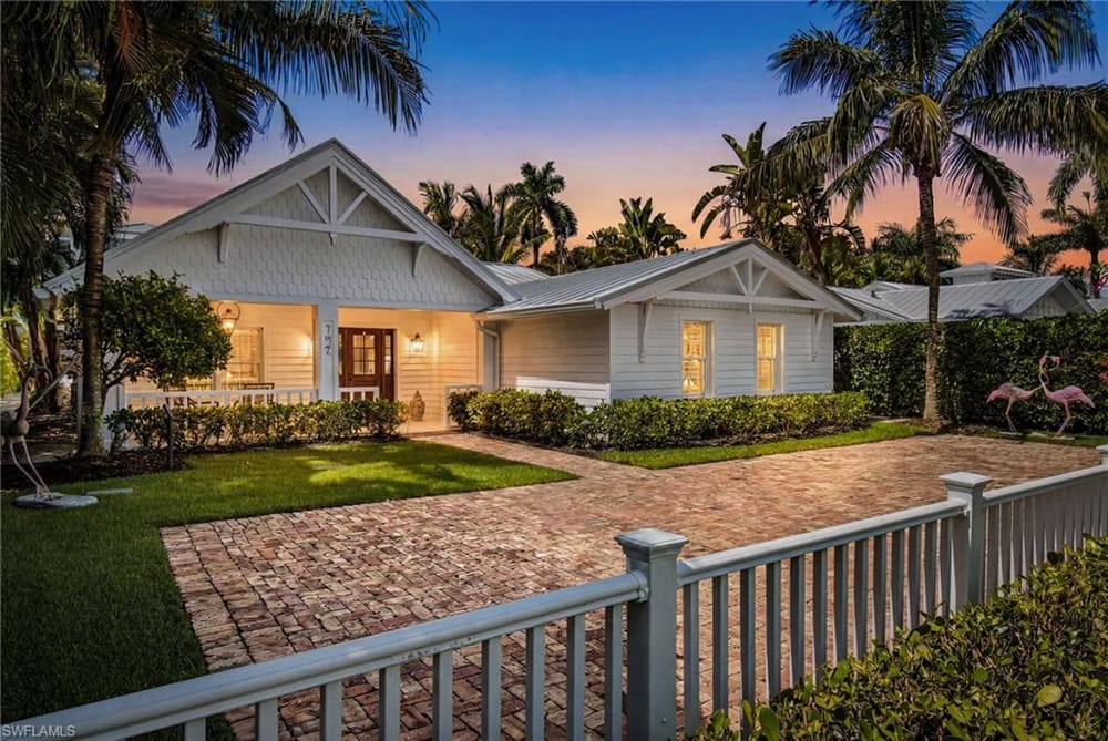 742 11th Ave. S – #226024974 - Olde Naples