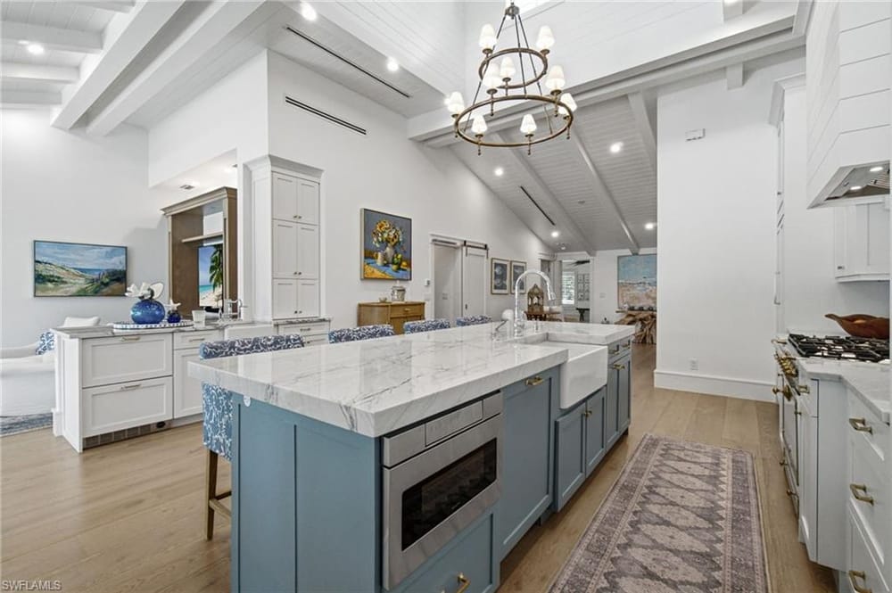 742 11th Ave. S – #226024974 - Olde Naples