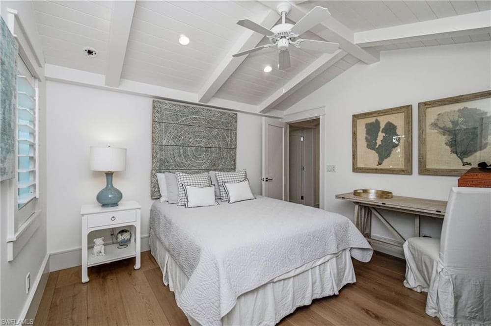 742 11th Ave. S – #226024974 - Olde Naples
