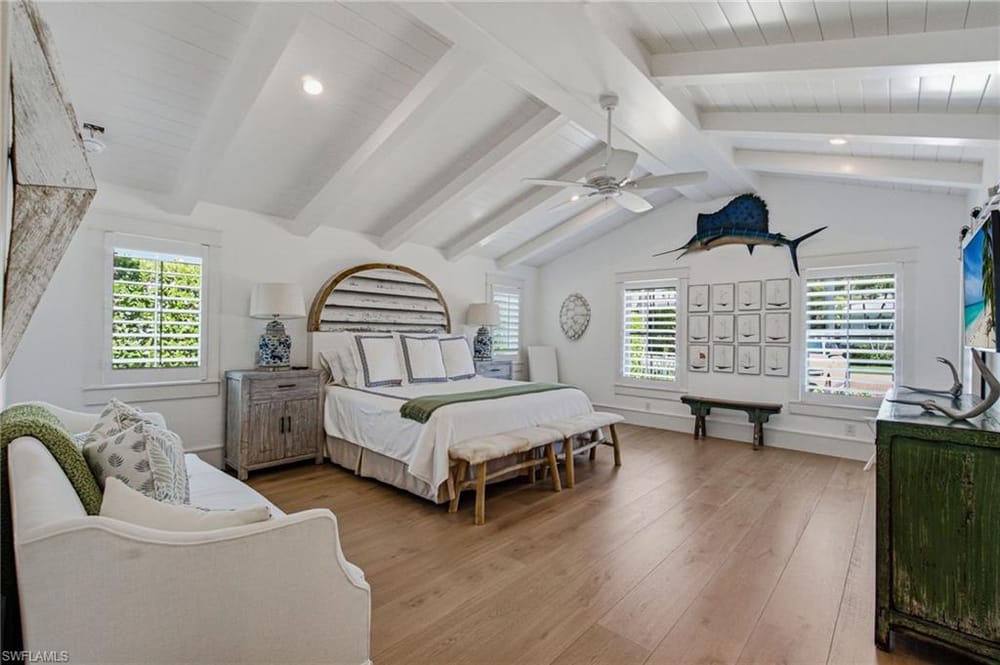 742 11th Ave. S – #226024974 - Olde Naples