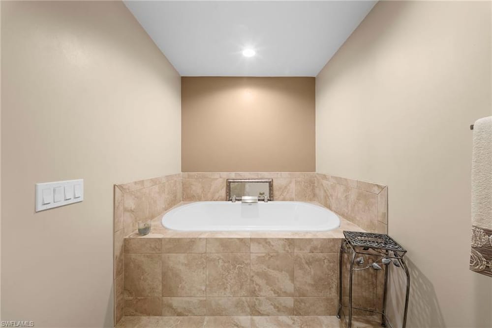 770 Waterford Dr. 202 – #226025022 - Eagle Creek