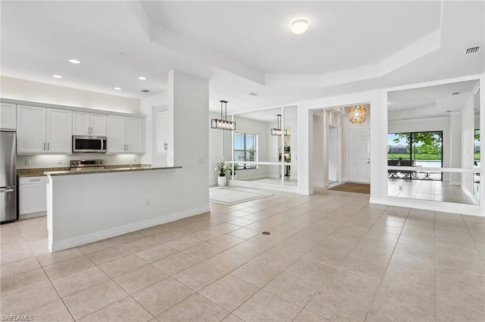 13783 Luna Dr. – #226025060 - Marbella Isles
