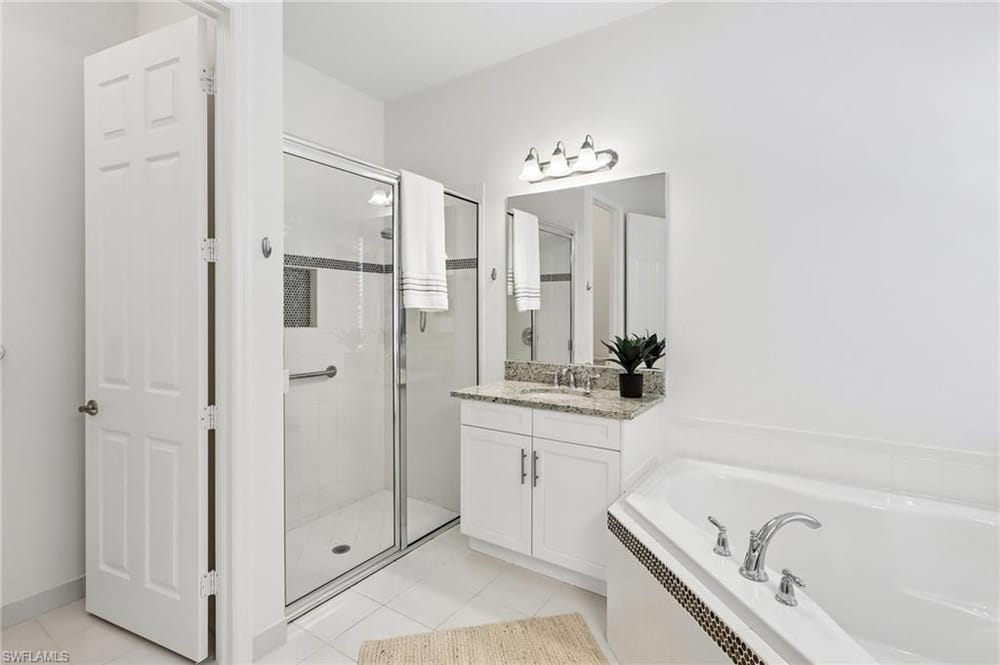 13783 Luna Dr. – #226025060 - Marbella Isles