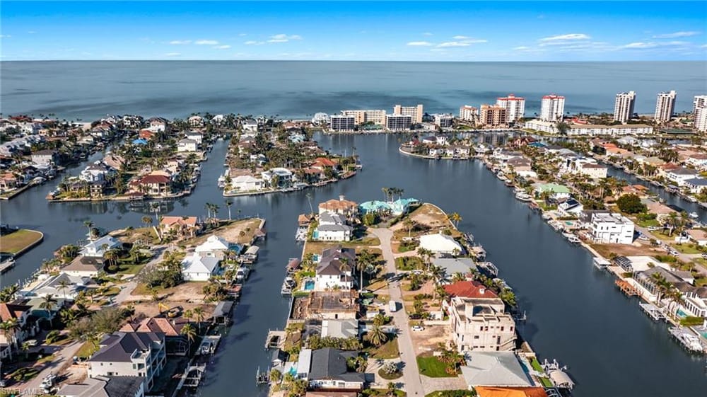 418 Seabee Ave. – #226025076 - Vanderbilt Beach