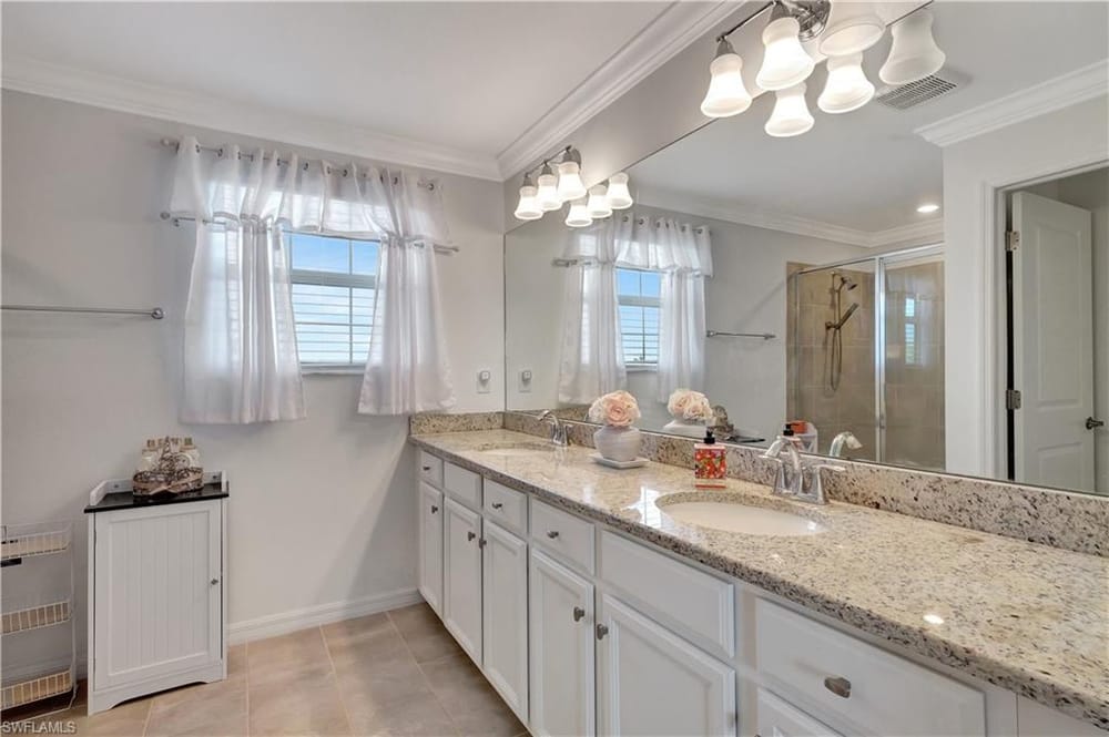 2122 Hamlin St. – #226025179 - Orange Blossom Ranch