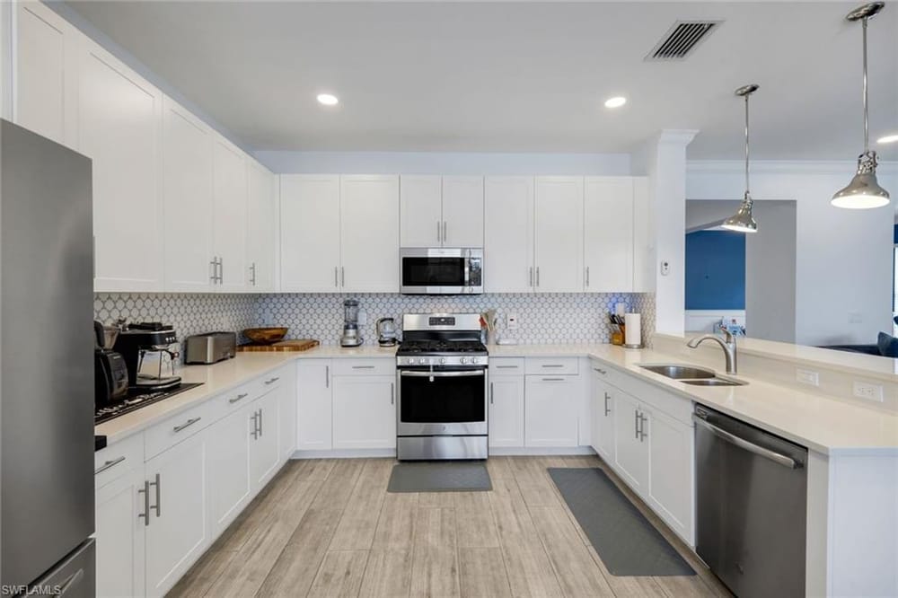 4500 Aurora St. – #226025217 - Stonecreek