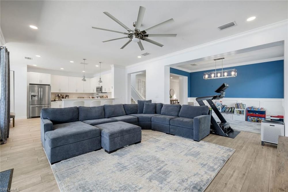 4500 Aurora St. – #226025217 - Stonecreek