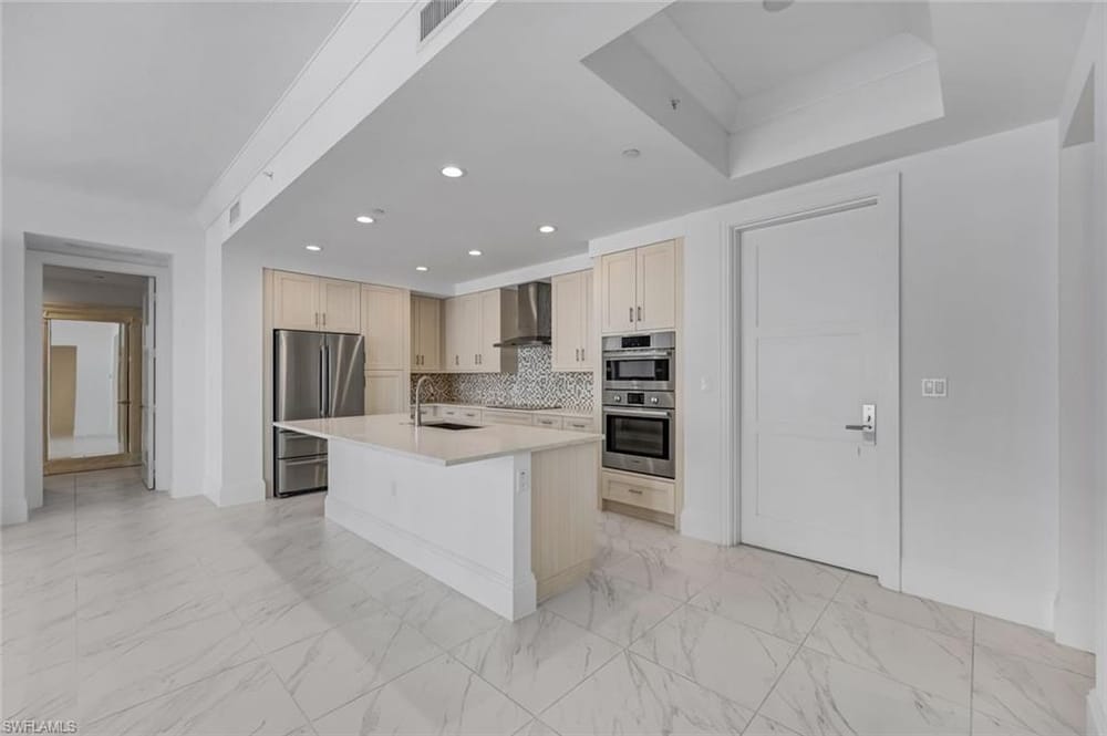 1135 3rd Ave. S 318 – #226025236 - Naples Square