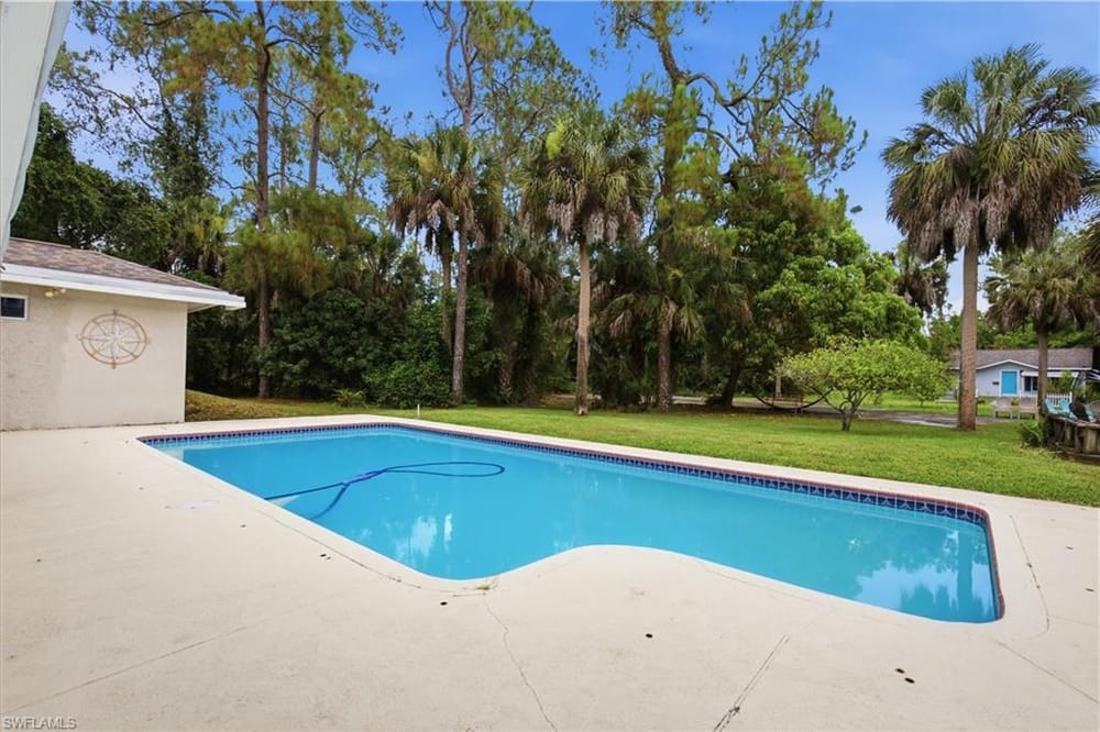 150 Logan Blvd. N – #226025339 - Logan Woods