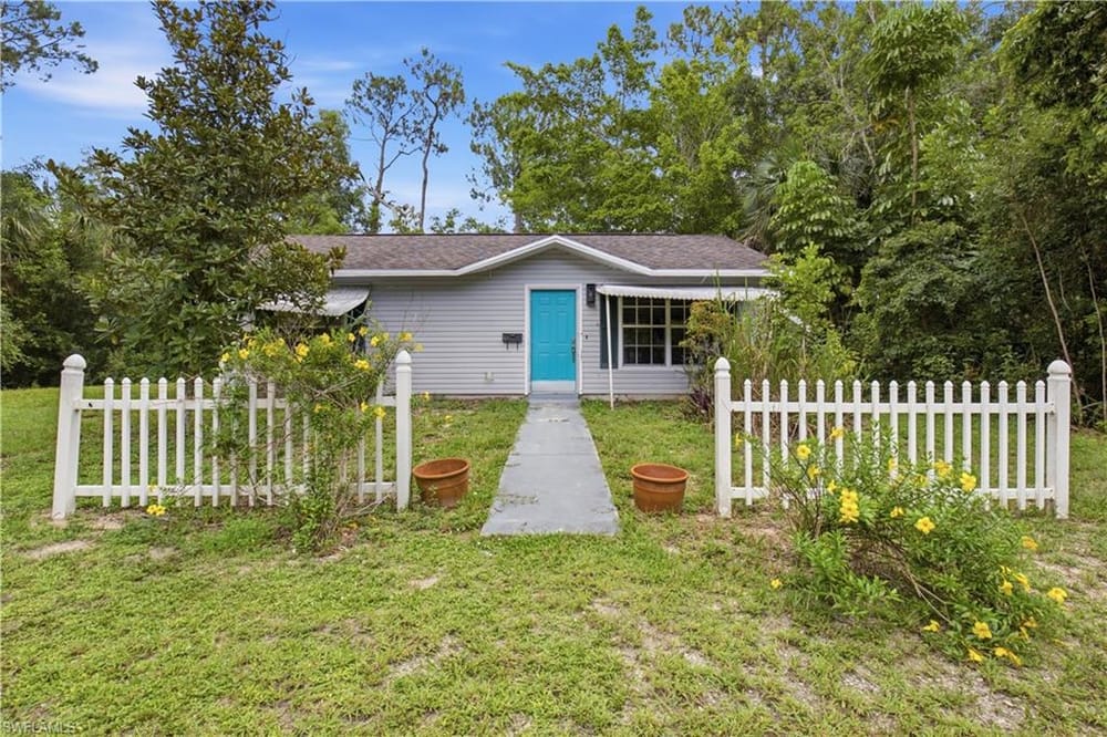 150 Logan Blvd. N – #226025339 - Logan Woods
