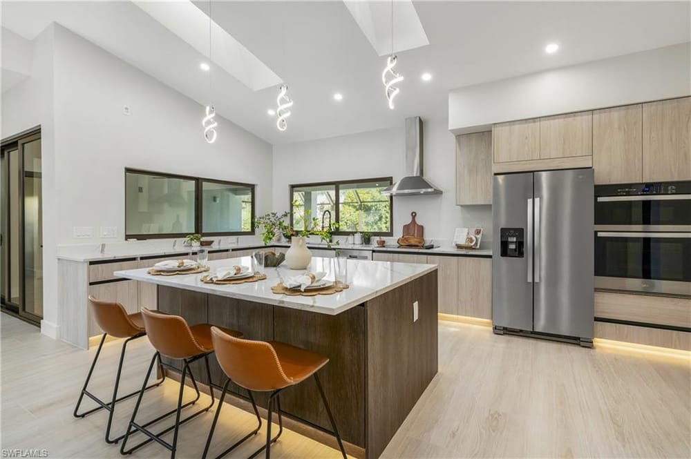 5105 Berkeley Dr. – #226025342 - Queens Park
