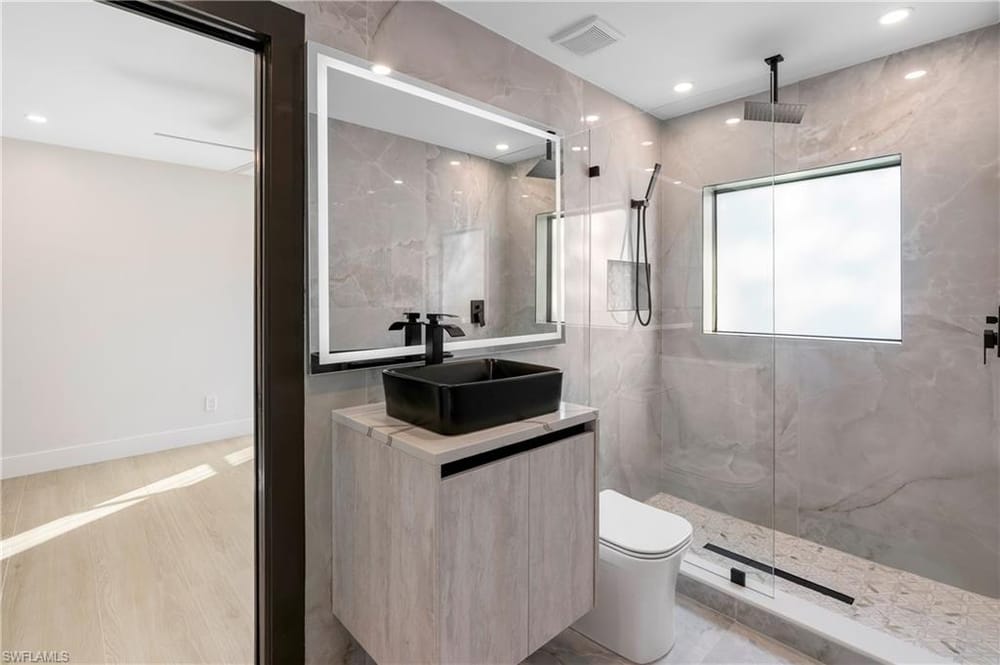5105 Berkeley Dr. – #226025342 - Queens Park