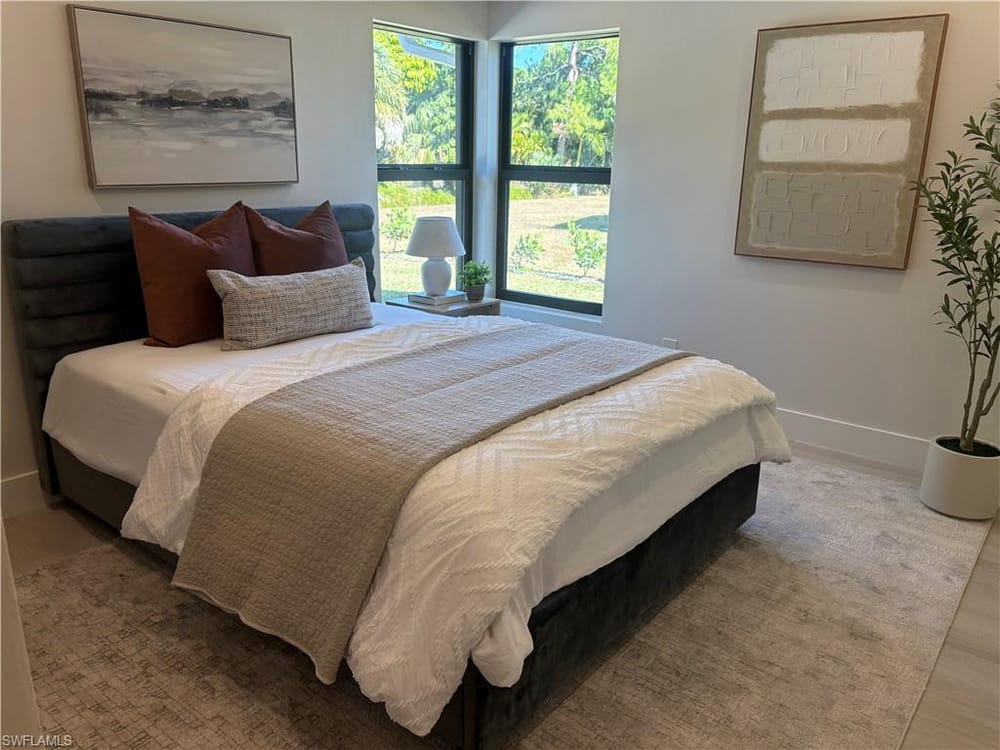 5105 Berkeley Dr. – #226025342 - Queens Park