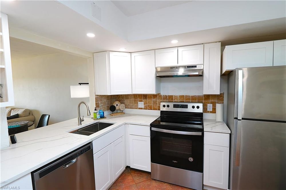 1004 Manatee Rd. H202 – #226025494 - Gulf Winds East