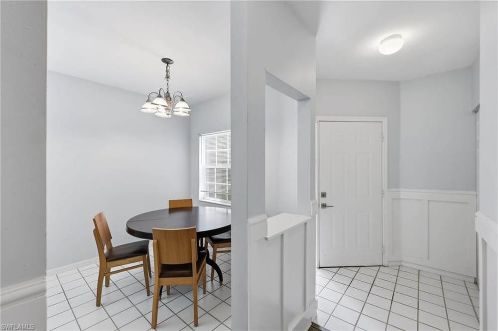 7577 Silver Trumpet Ln. 103 – #226025517 - Pipers Grove