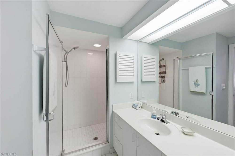 7577 Silver Trumpet Ln. 103 – #226025517 - Pipers Grove