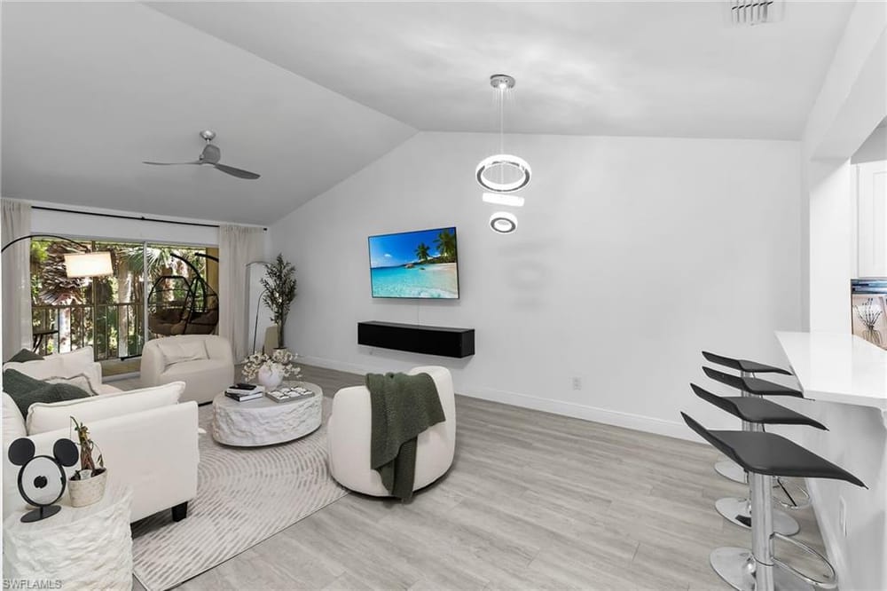 653 Squire Cir. 201 – #226025598 - Berkshire Lakes
