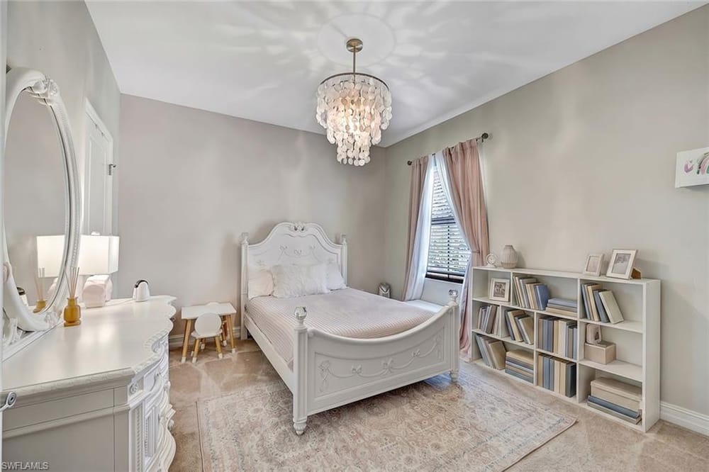 7348 Rockefeller Dr. – #226025647 - Vanderbilt Reserve