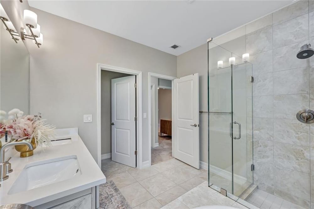 7348 Rockefeller Dr. – #226025647 - Vanderbilt Reserve
