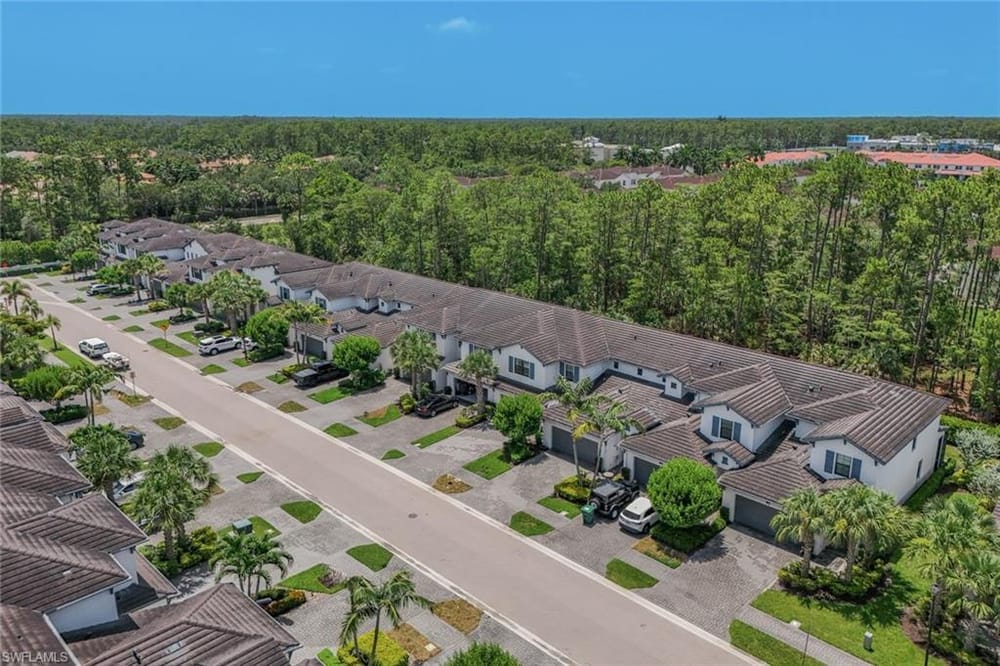 7348 Rockefeller Dr. – #226025647 - Vanderbilt Reserve
