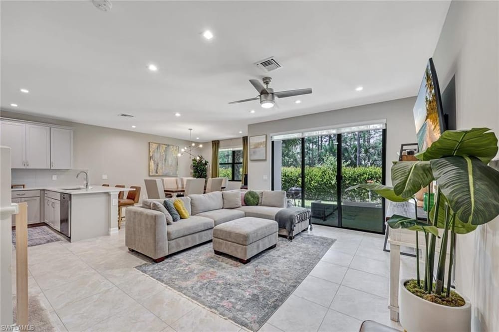 7348 Rockefeller Dr. – #226025647 - Vanderbilt Reserve