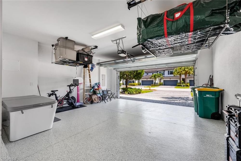 7348 Rockefeller Dr. – #226025647 - Vanderbilt Reserve
