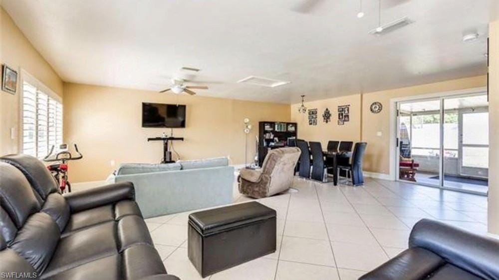5325 23rd Pl. SW – #226025677 - Golden Gate City