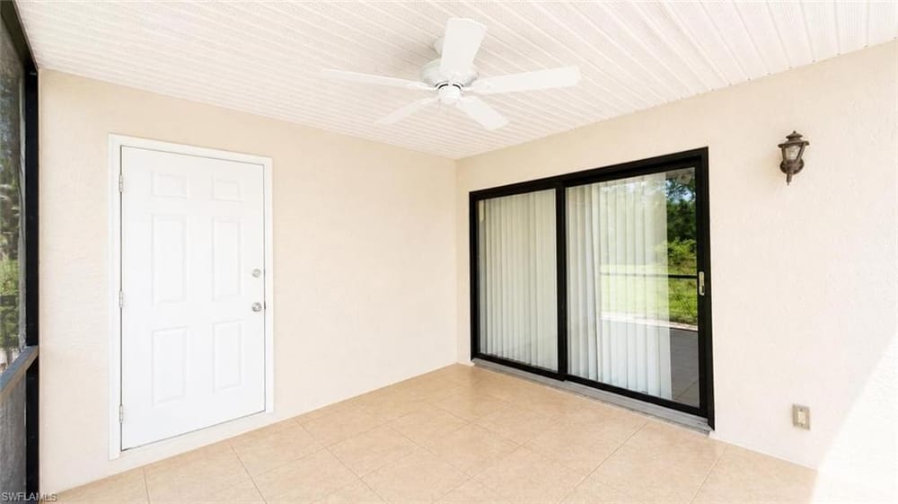5410 16th Pl. SW B-1 – #226025903 - Golden Gate City