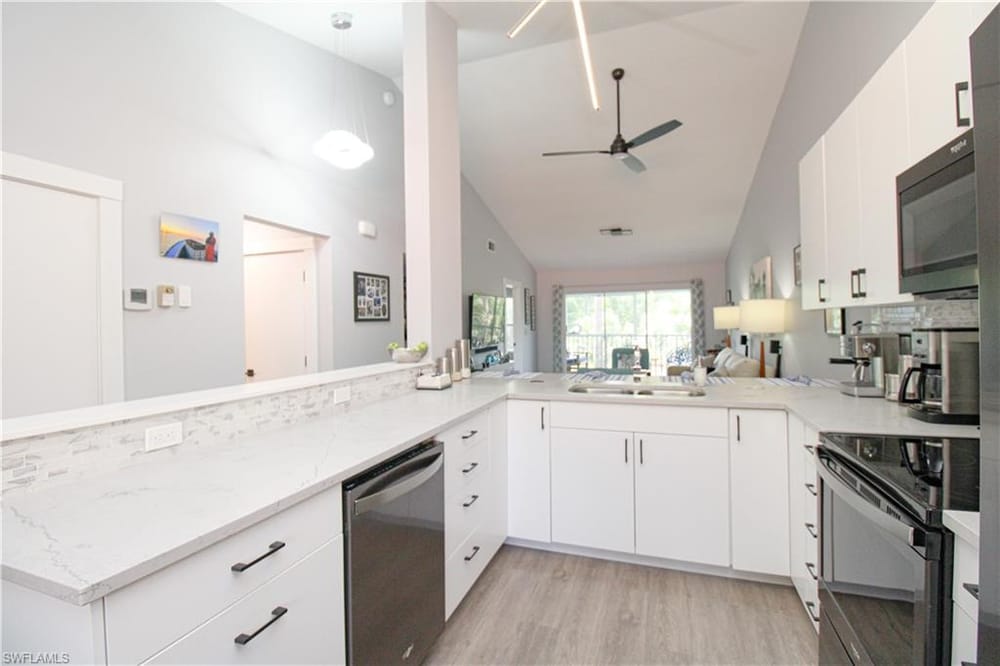 225 Robin Hood Cir. 6 – #226025908 - Sherwood