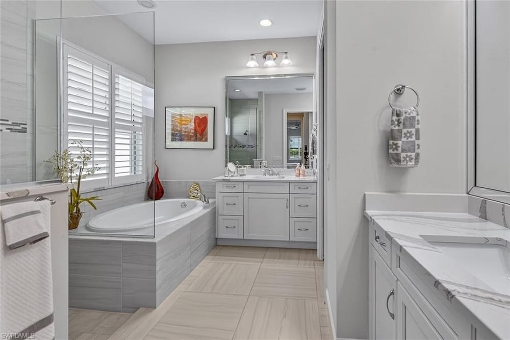 6387 Warwick Ave. – #226025994 - Isles Of Collier Preserve