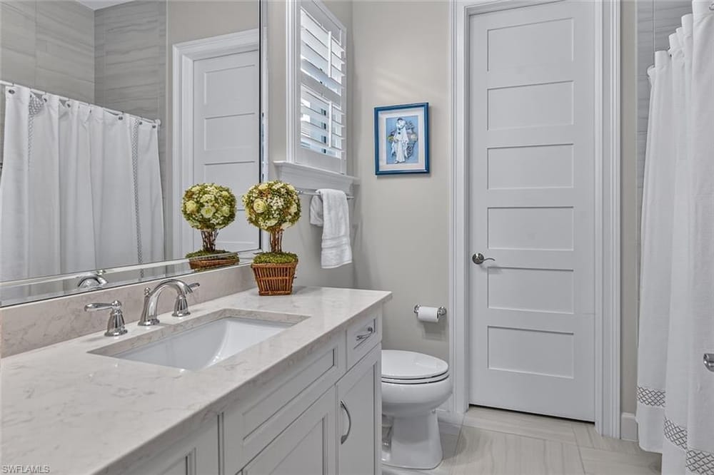 6387 Warwick Ave. – #226025994 - Isles Of Collier Preserve