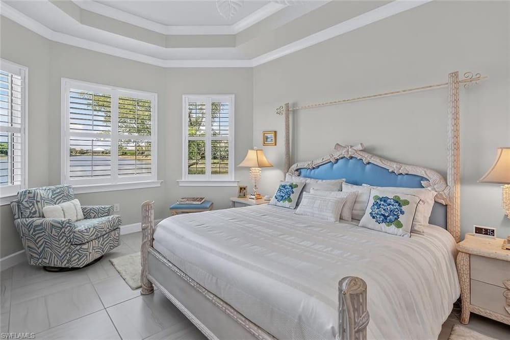 6387 Warwick Ave. – #226025994 - Isles Of Collier Preserve