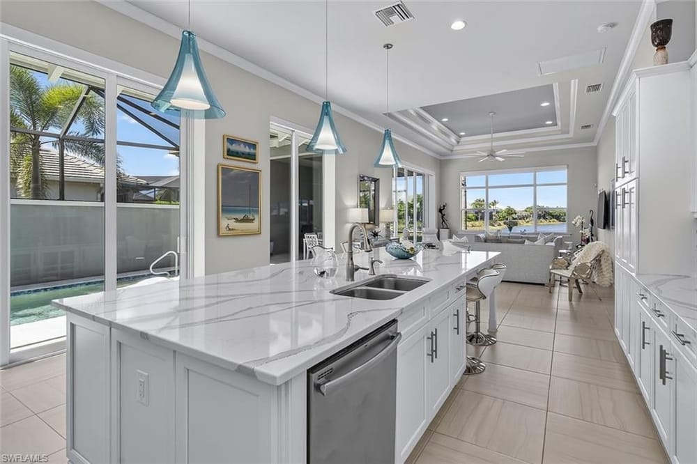 6387 Warwick Ave. – #226025994 - Isles Of Collier Preserve