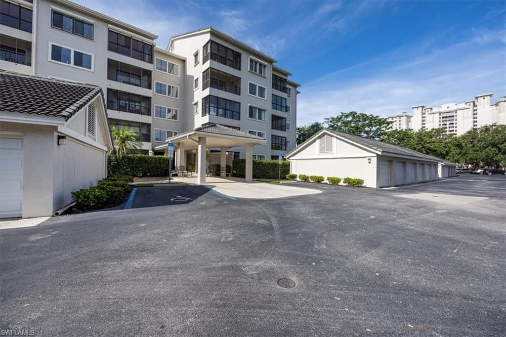 900 Arbor Lake Dr. 9-307 – #226026295 - Arbor Trace
