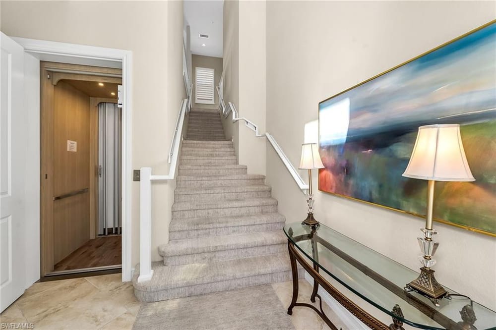 7825 Hawthorne Dr. 2104 – #226026308 - Lely Resort