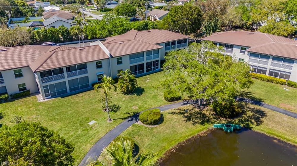 300 Diamond Cir. 308 – #226026334 - Diamond Lake