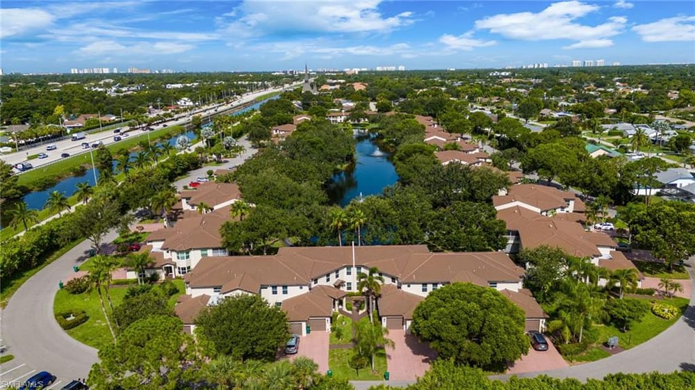 300 Diamond Cir. 308 – #226026334 - Diamond Lake
