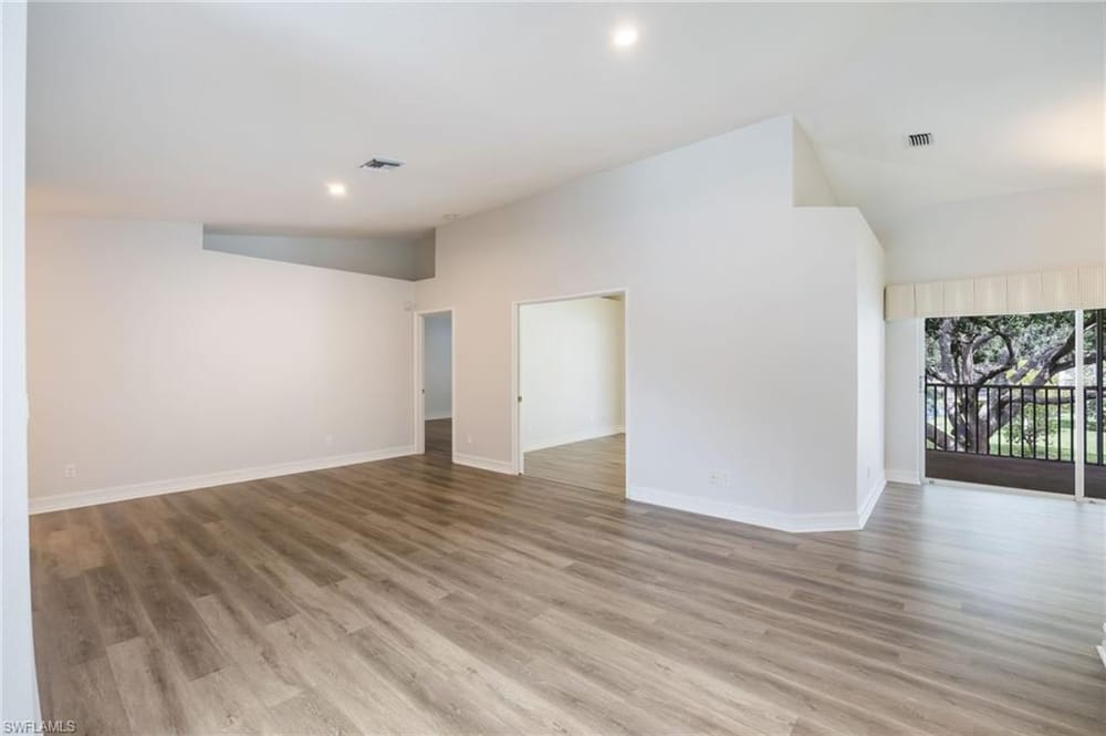 300 Diamond Cir. 308 – #226026334 - Diamond Lake