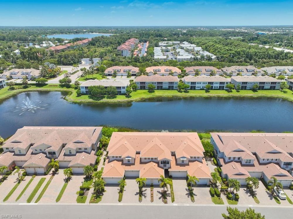4601 Arboretum Cir. 102 – #226026388 - Arboretum
