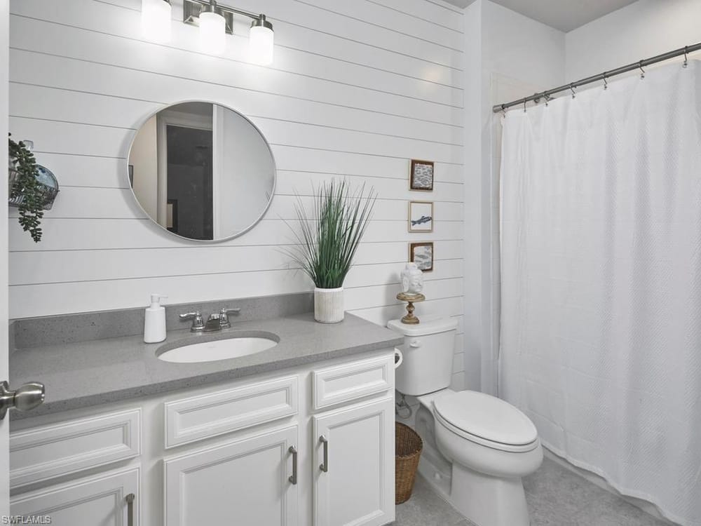 4601 Arboretum Cir. 102 – #226026388 - Arboretum