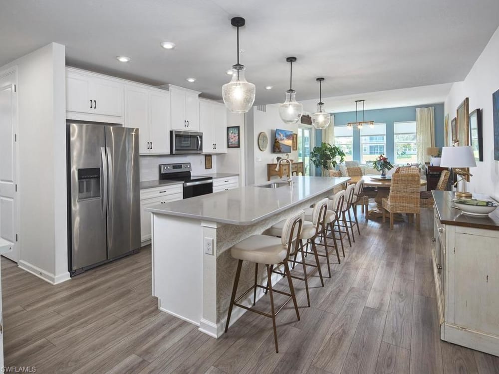 4601 Arboretum Cir. 102 – #226026388 - Arboretum