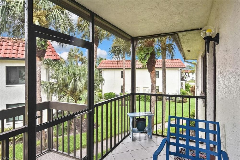 4309 27th Ct. SW 202 – #226026725 - Golden Gate