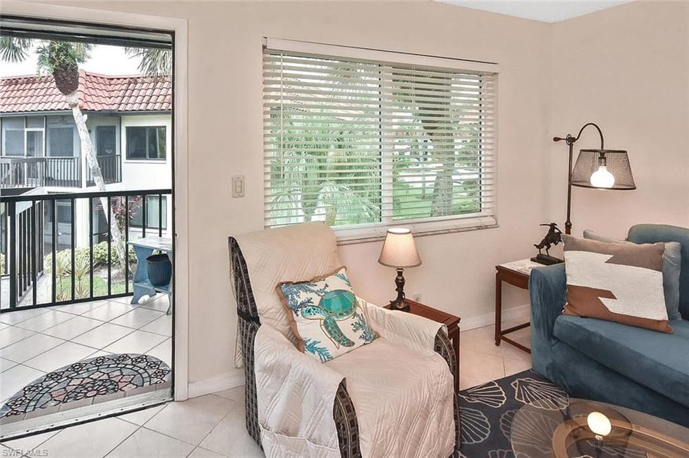 4309 27th Ct. SW 202 – #226026725 - Golden Gate
