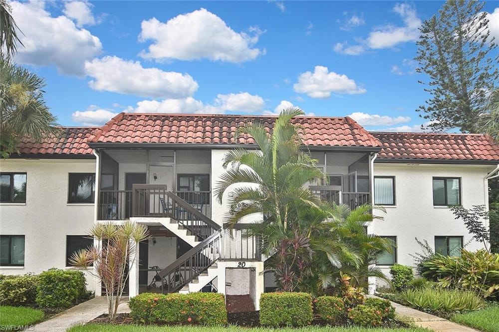 4309 27th Ct. SW 202 – #226026725 - Golden Gate