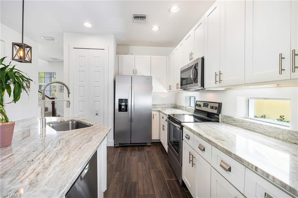2974 Van Buren Ave. – #226026760 - Kelly Plaza